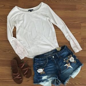 American Eagle long sleeve shirt with lace cut out